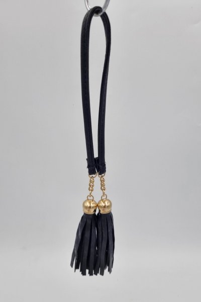 Fekete műbőr táskadísz